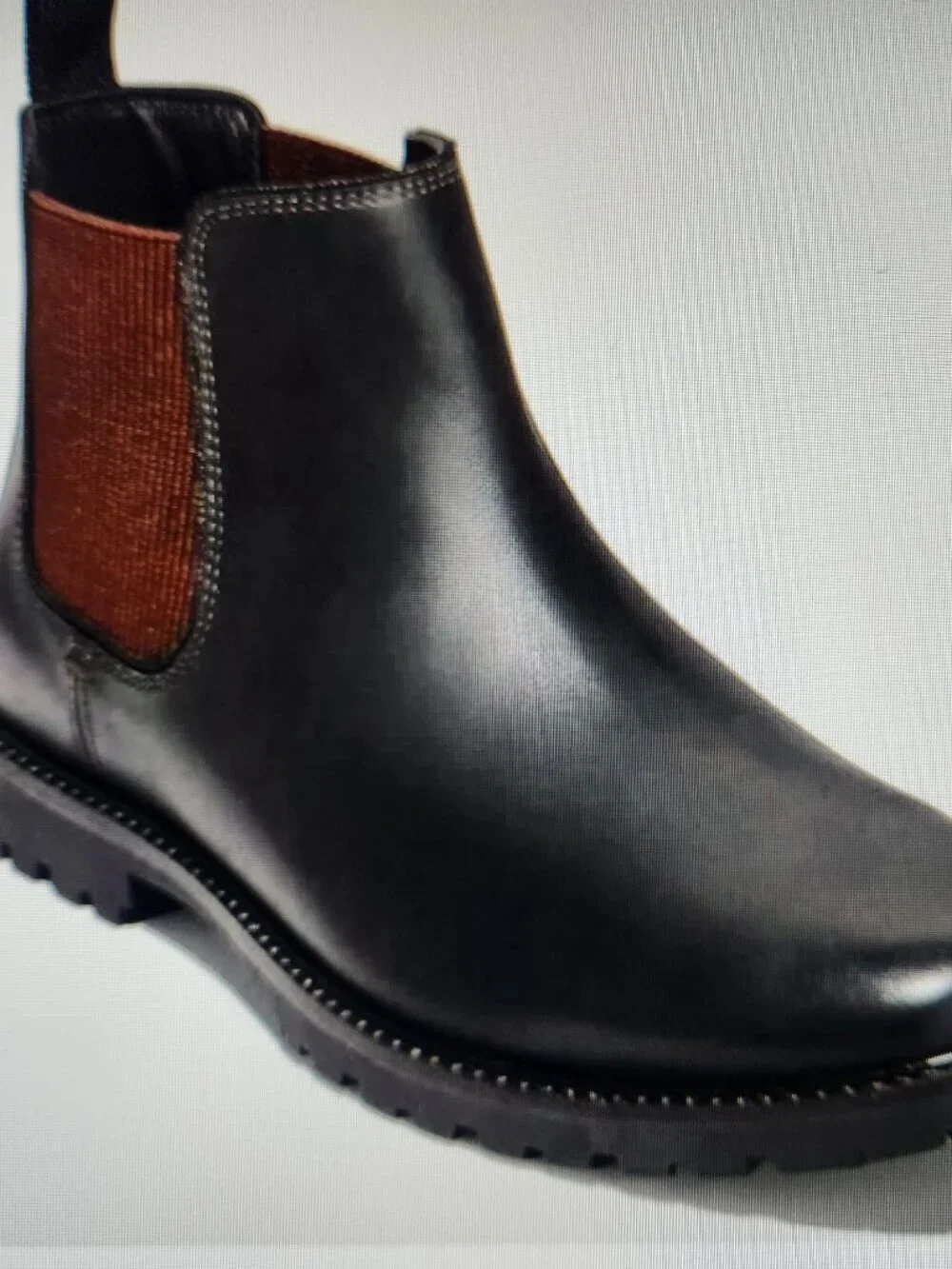 Cole Haan Midland Chelsea Boots. Black Leather. Size 9. Men's. NIB